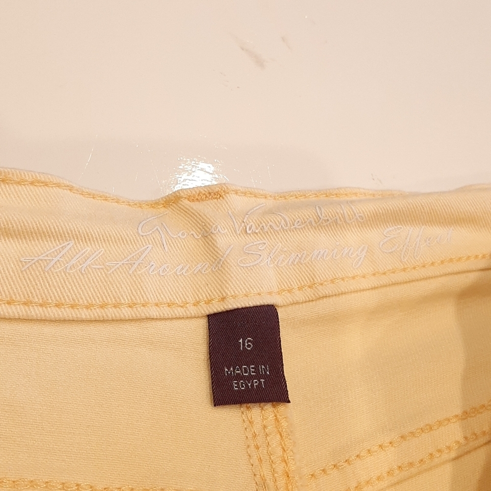 💠GLORIA VANDERBILT All Around Slimming Effect Shorts Amanda Womens Size 16 - Picture 9 of 12